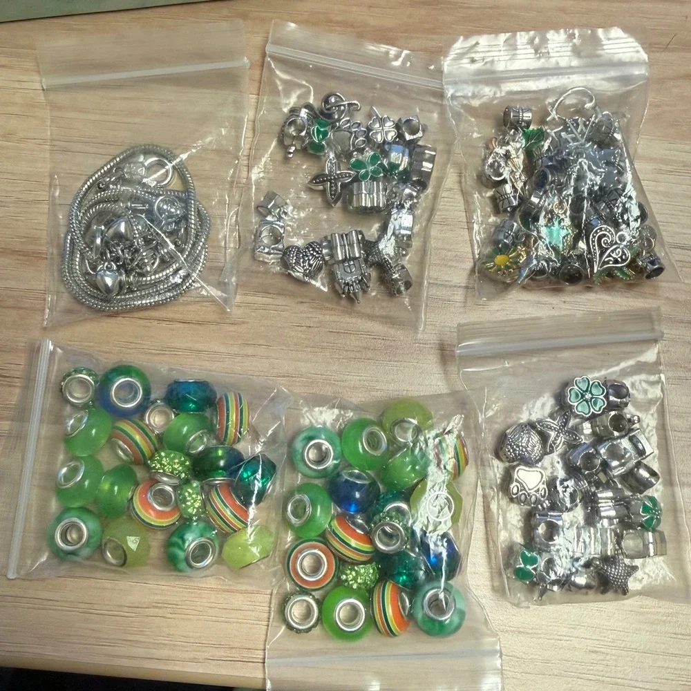DIY Jewelry Making Kit Beads Charms Bracelet‎ Necklace Pendant Craft Supplies